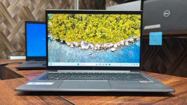 HP ZBOOK FIREFLY 14 G7 I5 10TH GENERATION 16GB RAM 512GB SSD 14INCH SCREEN