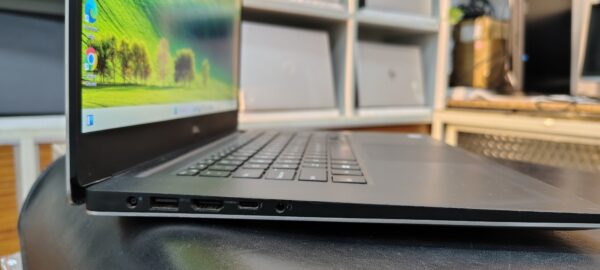 DELL PRECISION 5530 I7 8TH GENERATION 4GB NVIDIA GRAPHICS 16GB RAM 256GB SSD 15.6INCH SCREEN - Image 5