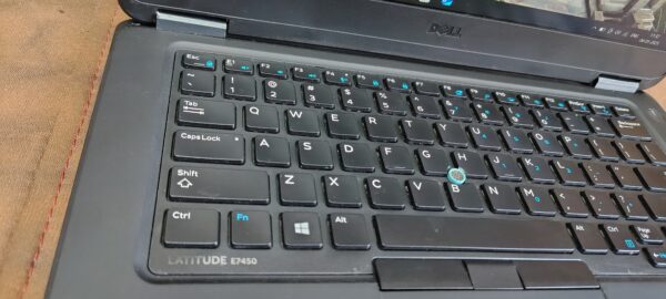 DELL LATITUDE 7450 I5 5TH GENERATION 8GB RAM 256GB SSD 14INCH SCREEN - Image 5