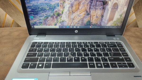 HP PROBOOK 745 G4 AMD PRO A10 8GB RAM 256GB SSD 14INCH SCREEN - Image 9