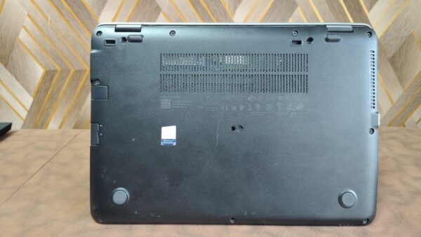 HP PROBOOK 745 G4 AMD PRO A10 8GB RAM 256GB SSD 14INCH SCREEN - Image 2