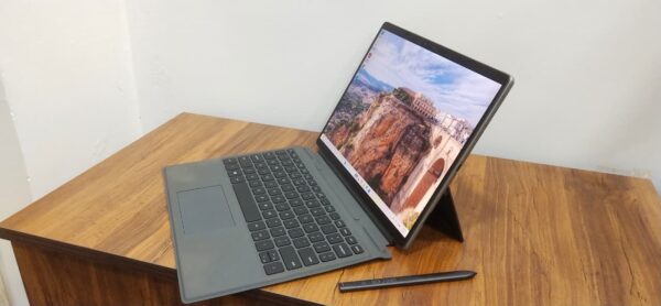 DELL LATITUDE 7320 DETACHABLE I5 11TH GENERATION
