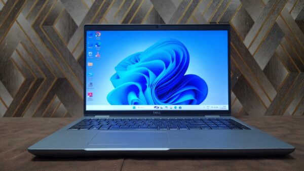 DELL PRECISION 3561 I7 11TH GEN 4GB NVIDIA GRAPHICS 32GB RAM 1TB SATA HDD 256GB SSD 15INCH SCREEN - Image 2