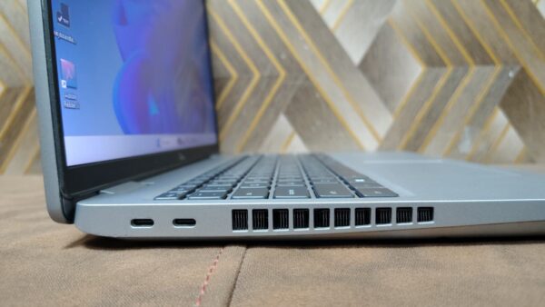 DELL PRECISION 3561 I7 11TH GEN 4GB NVIDIA GRAPHICS 32GB RAM 1TB SATA HDD 256GB SSD 15INCH SCREEN - Image 6