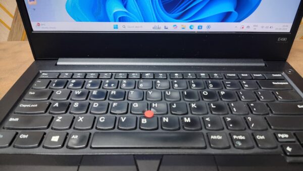 LENOVO THINKPAD E490 I5 8TH GENERATION 8GB RAM 256GB SSD 14INCH SCREEN - Image 7