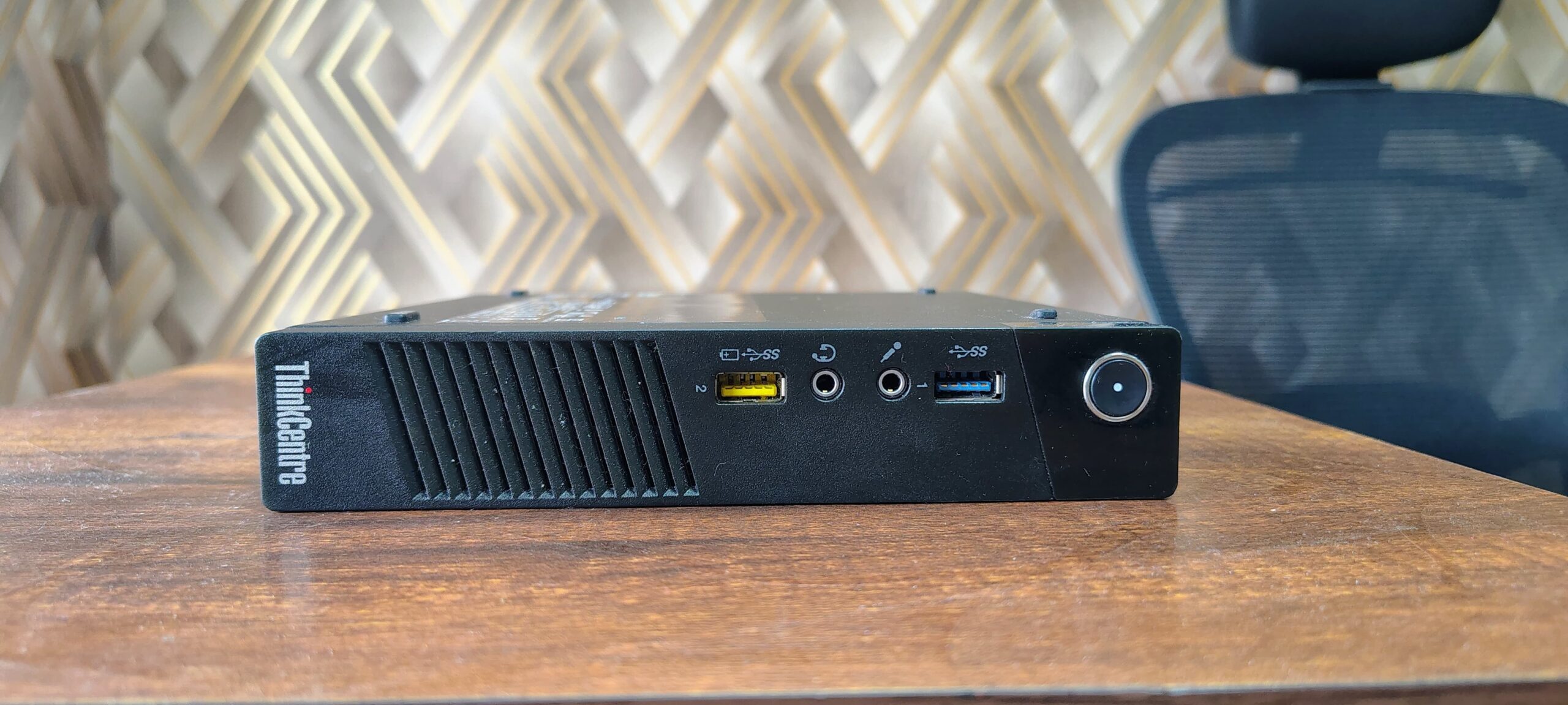 LENOVO THINKCENTRE M93 TINY CPU I5 4TH GENERATION 8GB RAM 256GB SSD