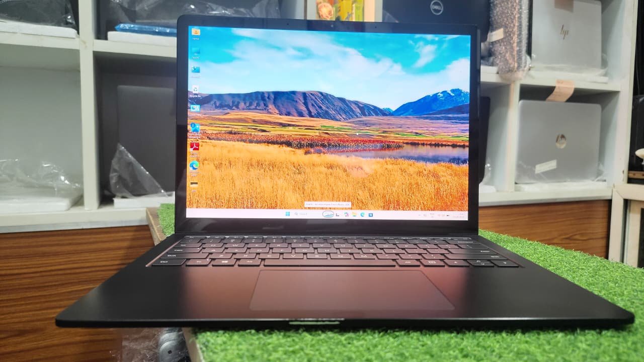 MICROSOFT SURFACE LAPTOP 3 I7 10TH GENERATION 16GB RAM 512GB SSD 13.3INCH TOUCH SCREEN