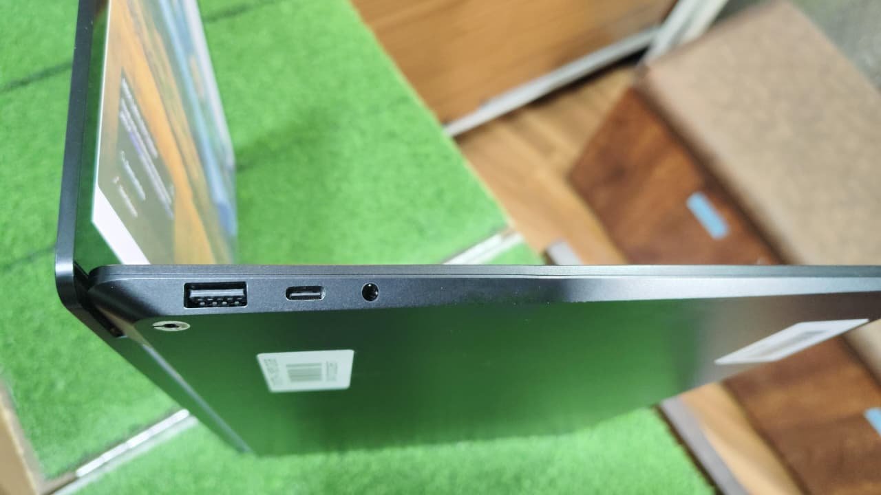 MICROSOFT SURFACE LAPTOP 3 I7 10TH GENERATION 16GB RAM 512GB SSD 13.3INCH TOUCH SCREEN - Image 4