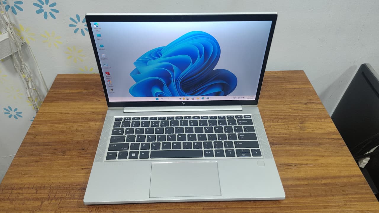 HP ELITEBOOK 830 G8 I7 11TH GENERATION 8GB RAM 256GB SSD 13.3INCH SCREEN - Image 10