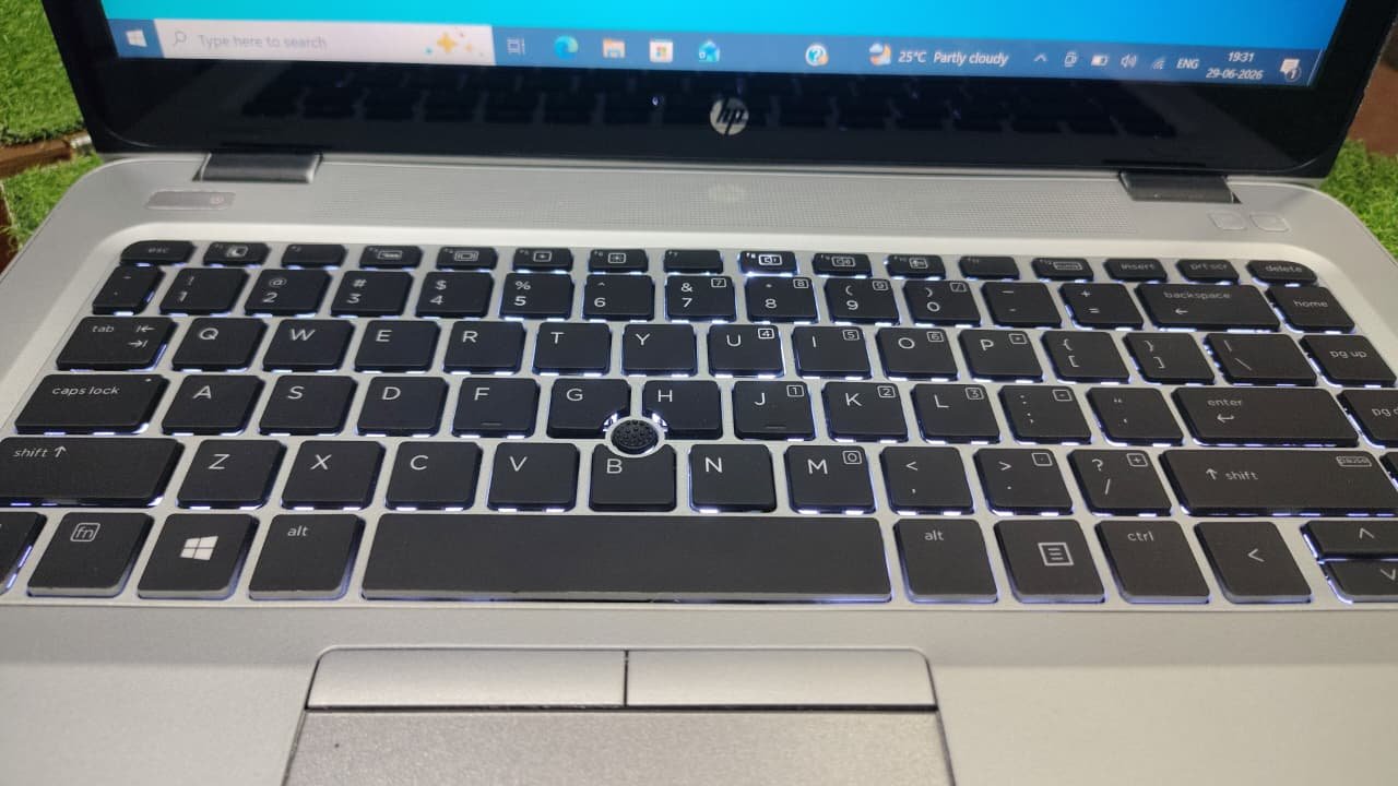 HP ELITEBOOK 840 G3 I7 6TH GENERATION 8GB RAM 256GB SSD 14.1INCH SCREEN - Image 7