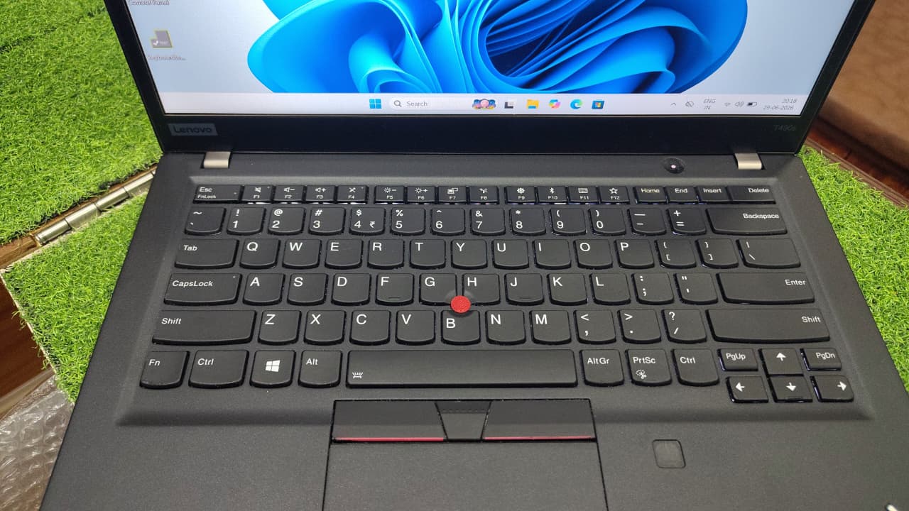 LENOVO THINKPAD T490s I7 8TH GENERATION 16GB RAM 256GB SSD 14INCH SCREEN - Image 9