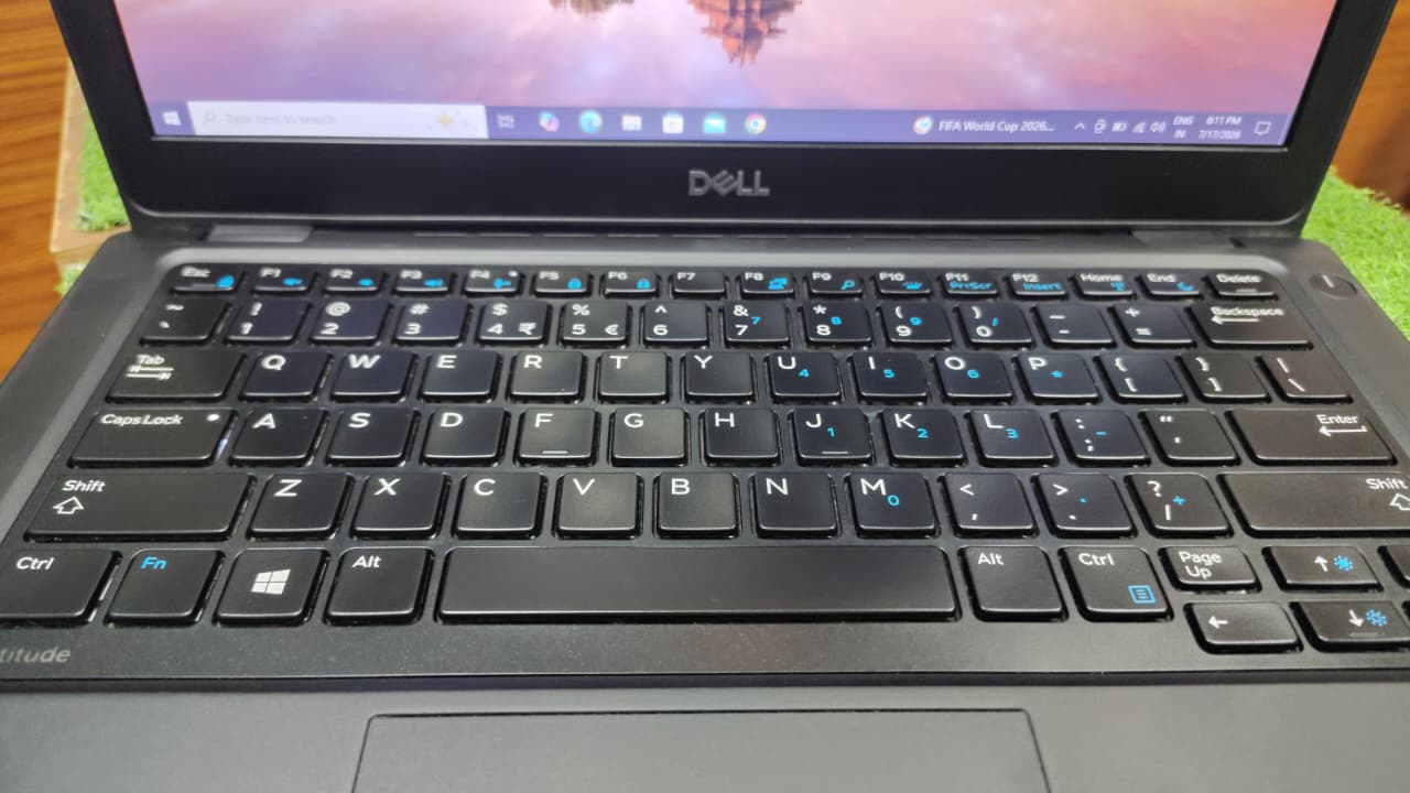 DELL LATITUDE 5280 I5 7TH GENERATION 8GB RAM 256GB SSD 12.6INCH SCREEN - Image 7