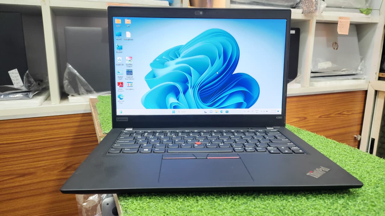 LENOVO THINKPAD X390 I5 8TH GENERATION 16GB RAM 256GB SSD 12.6INCH SCREEN