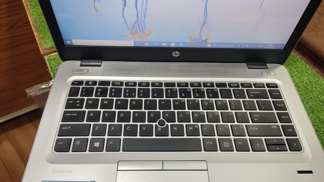 HP ELITEBOOK 745 G4 AMD PRO A10 6TH GENERATION 8GB RAM 256GB SSD 14.1INCH SCREEN - Image 8